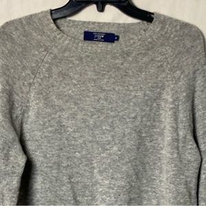 J Crew 100% Lambswool Sweater Men’s Gray Crew Neck M Preppy Traditional Warm